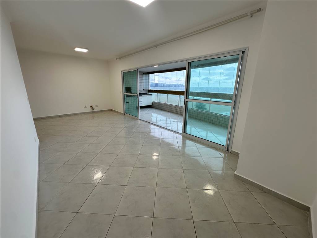 Apartamento com 3 quartos e 170 m² em Boqueirão, Praia Grande