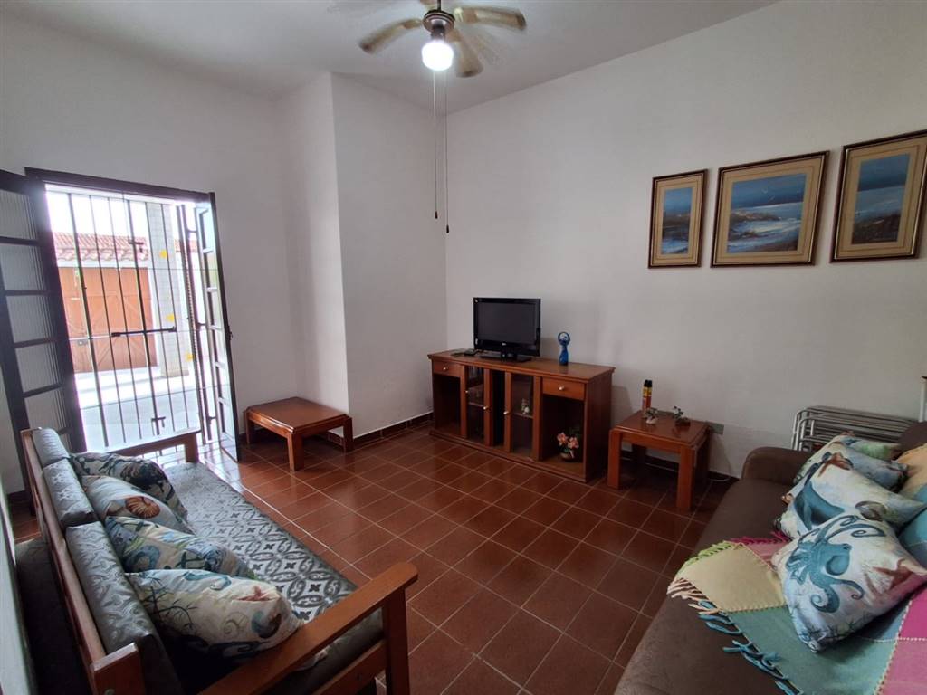 Casa com 5 quartos e 258 m² em Itaóca, Mongaguá