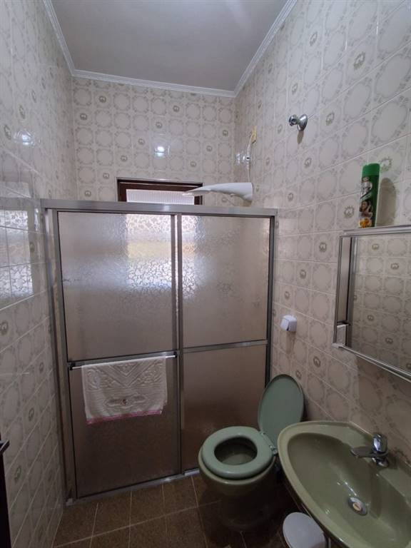 Casa com 5 quartos e 258 m² em Itaóca, Mongaguá