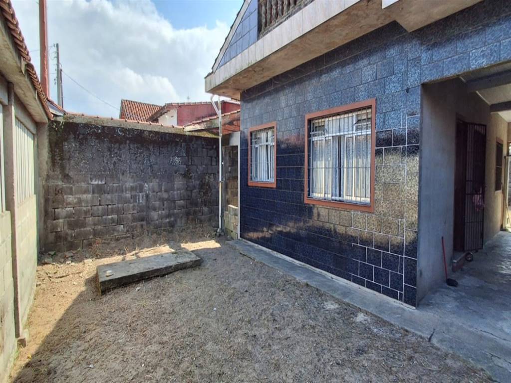 Casa com 2 quartos e 91 m² em Itaóca, Mongaguá