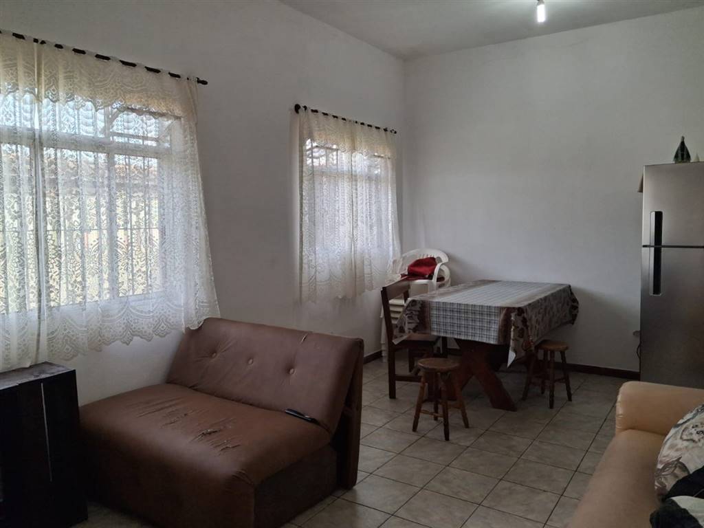 Casa com 2 quartos e 91 m² em Itaóca, Mongaguá