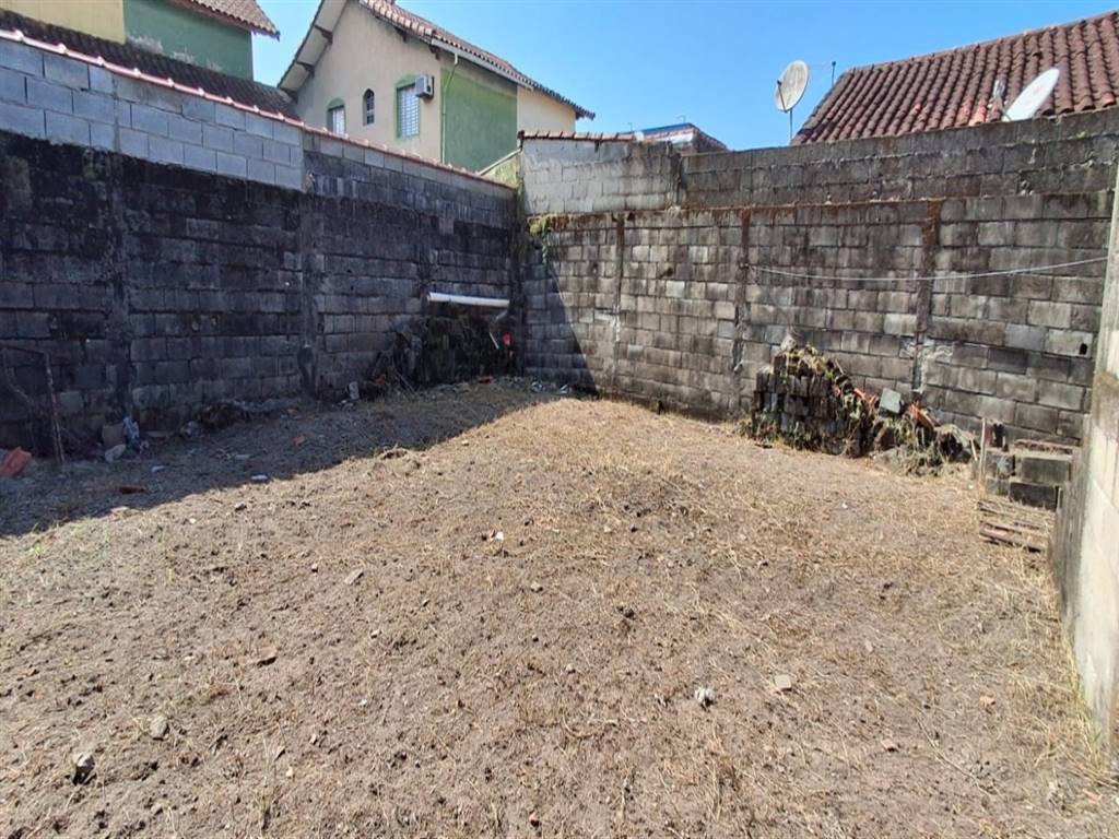 Casa com 2 quartos e 91 m² em Itaóca, Mongaguá