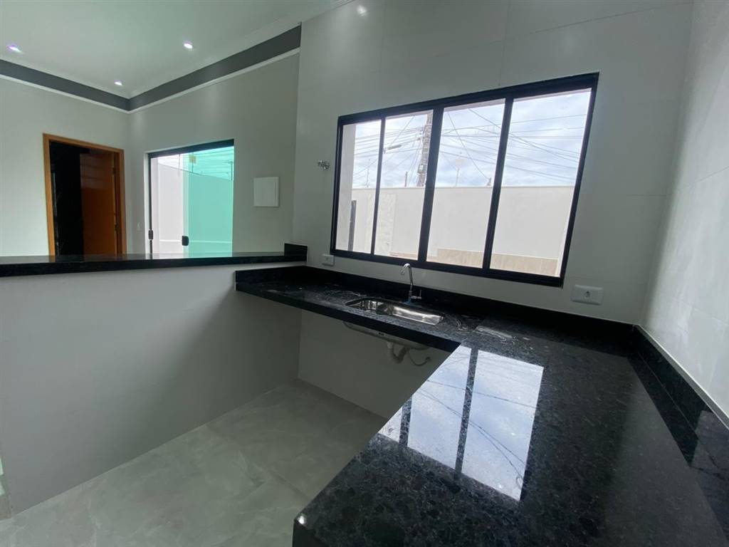Casa com 3 quartos e 71 m² em Itaóca, Mongaguá