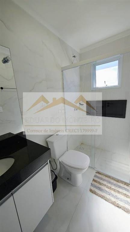 Casa com 2 quartos e 70 m² em Itaóca, Mongaguá