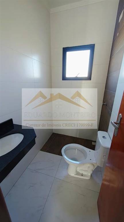 Casa com 2 quartos e 96 m² em Itaóca, Mongaguá