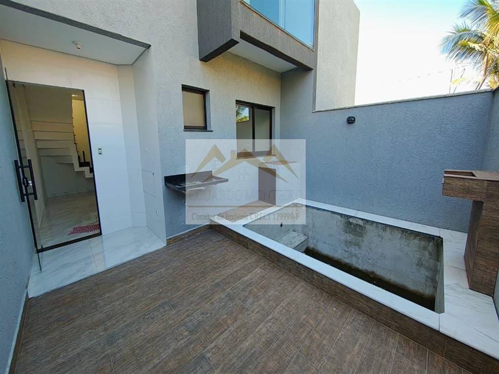 Casa com 2 quartos e 96 m² em Itaóca, Mongaguá