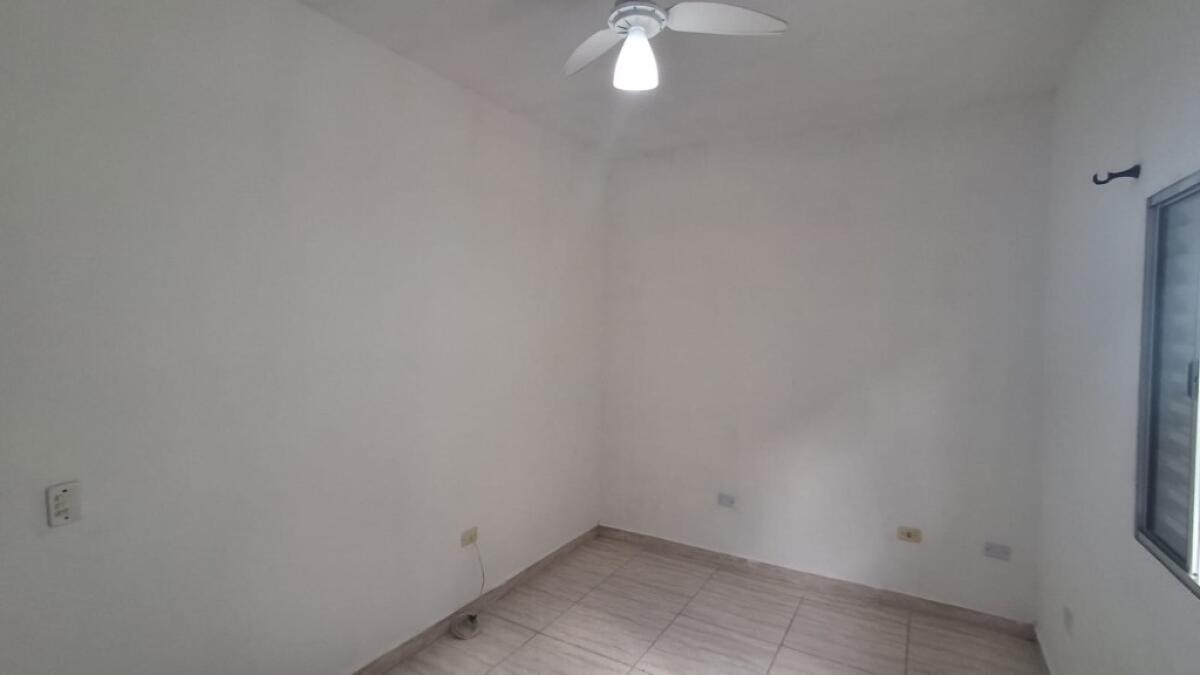 Casa com 2 quartos e 72 m² em Itaóca, Mongaguá