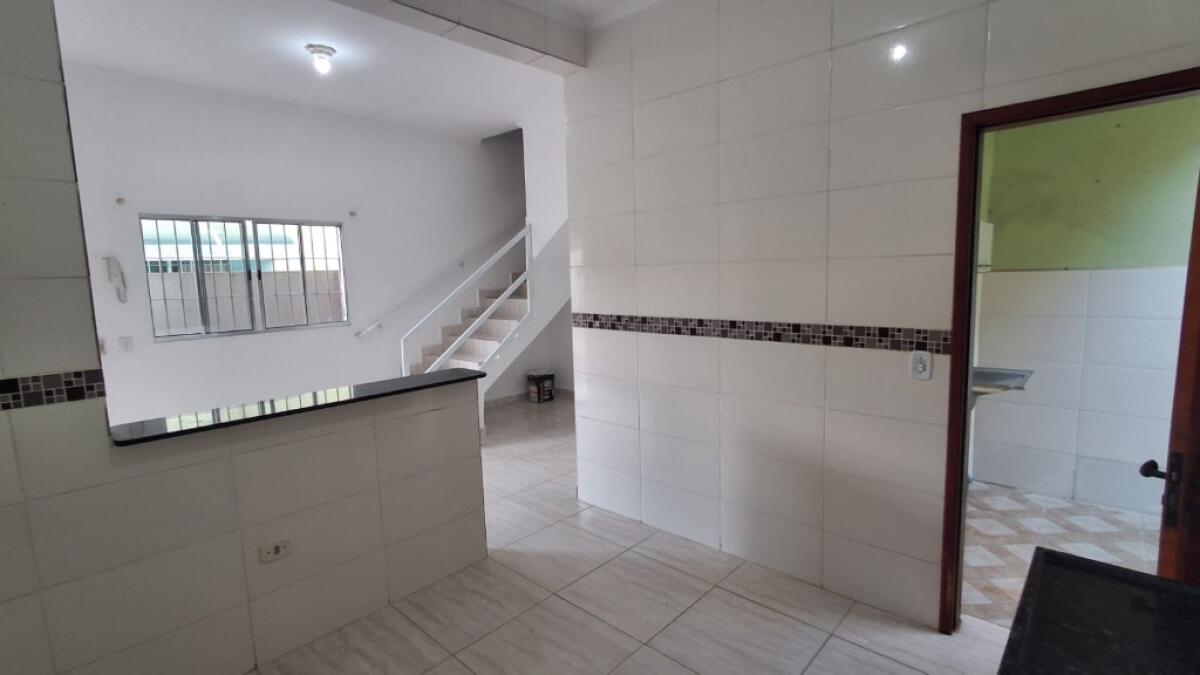 Casa com 2 quartos e 72 m² em Itaóca, Mongaguá