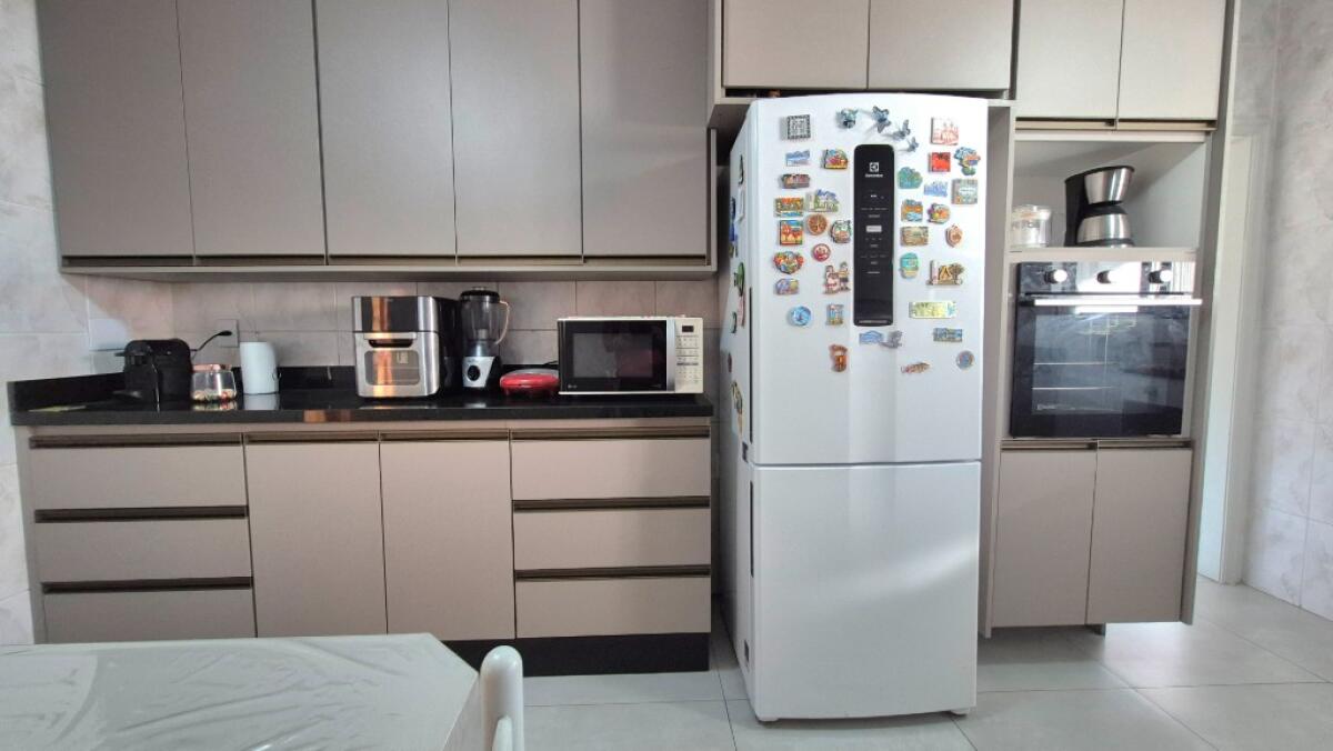 Apartamento com 4 quartos e 137 m² em Vila Guilhermina, Praia Grande
