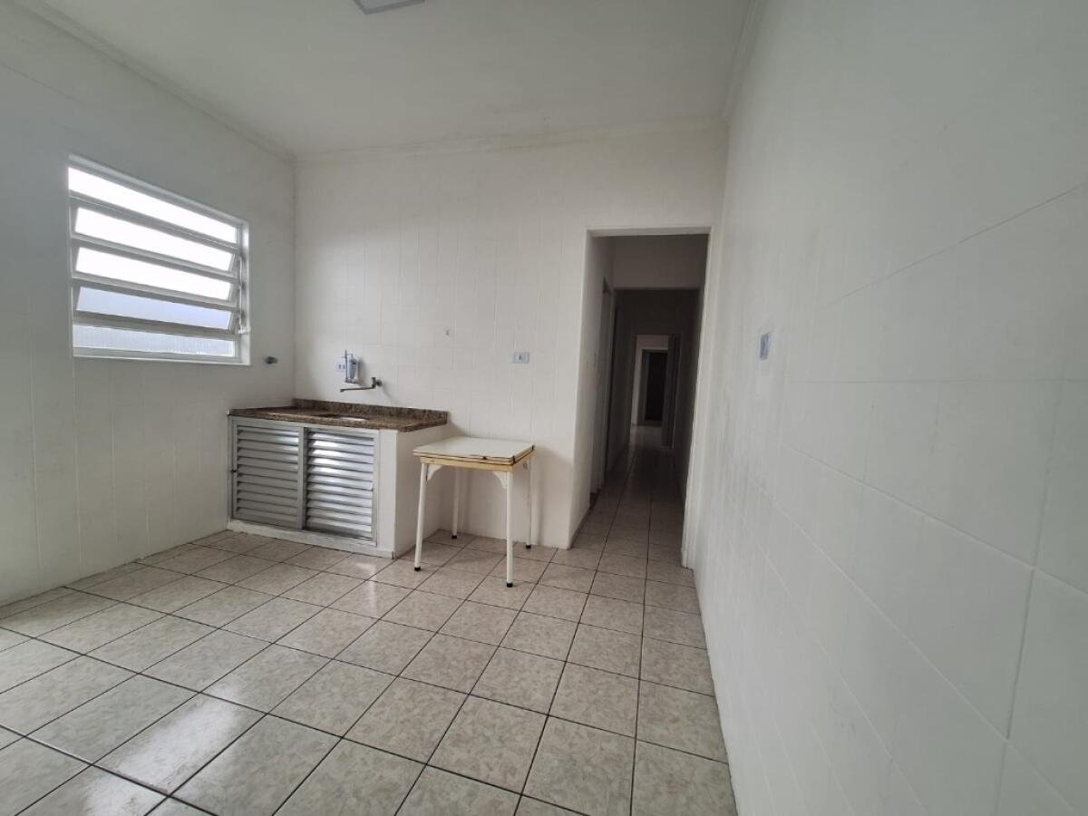 Casa com 3 quartos e 102 m² em Vila Mirim, Praia Grande