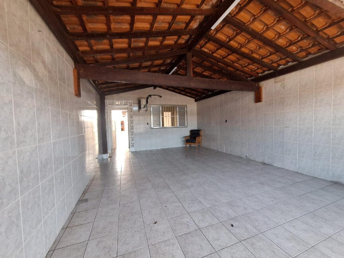 Casa com 3 quartos e 102 m² em Vila Mirim, Praia Grande