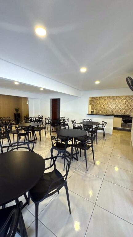 Apartamento com 2 quartos e 113 m² em Vila Guilhermina, Praia Grande