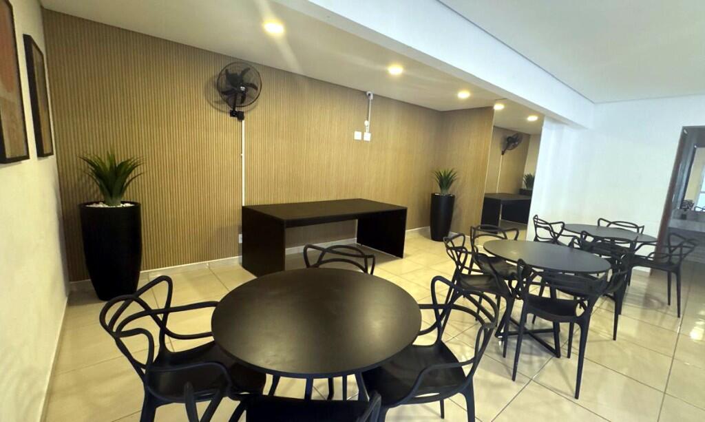 Apartamento com 2 quartos e 113 m² em Vila Guilhermina, Praia Grande